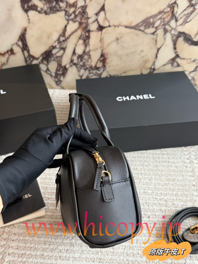 【CHANEL】シャネル ミニ ボウリング バッグ ブラック カーフスキン ゴールド金具 キルティング 2WAY (公式型番: CHANEL-MINI-BOWLING-BAG-BLACK-CALF-GOLD-20CM)