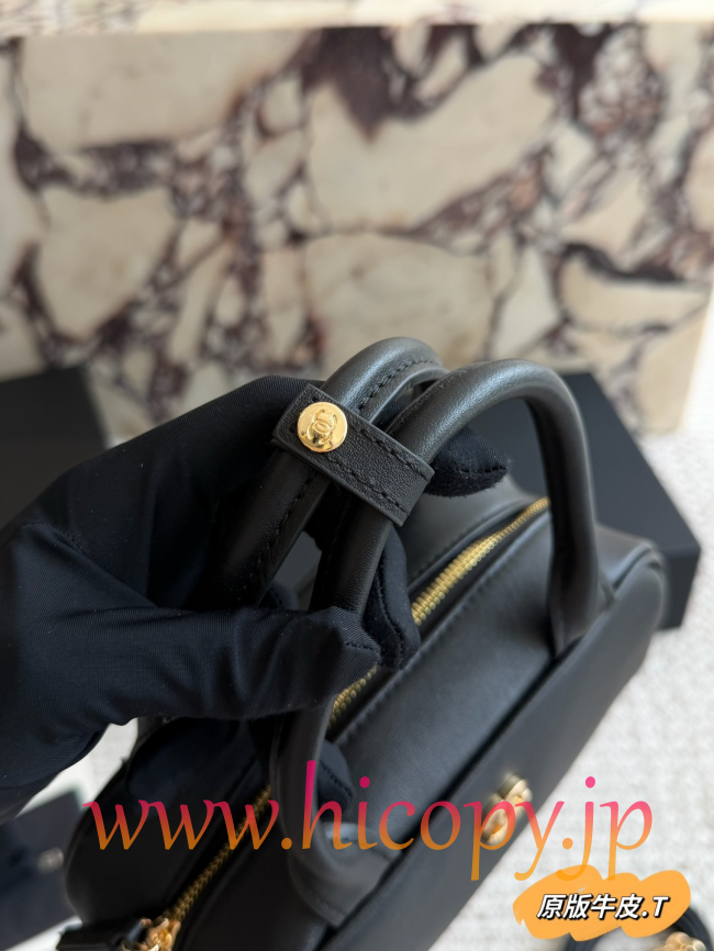 【CHANEL】シャネル ミニ ボウリング バッグ ブラック カーフスキン ゴールド金具 キルティング 2WAY (公式型番: CHANEL-MINI-BOWLING-BAG-BLACK-CALF-GOLD-20CM)