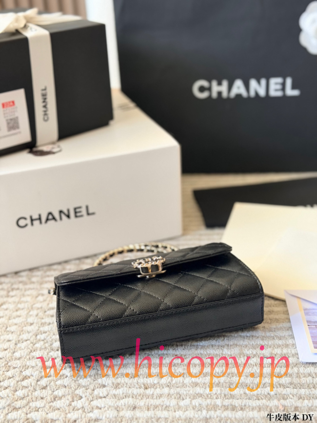 【CHANEL】シャネル 25S ハンドル Kelly WOC ブラック キャビアスキン ゴールド金具 オープンワークハンドル 2WAY (公式型番: CHANEL-25S-HANDLE-KELLY-WOC-BLACK-GOLD-19CM)
