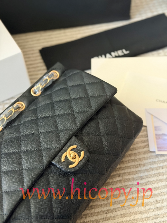【CHANEL】シャネル クラシック フラップ バッグ（CF） キャビアスキン ゴールド/シルバー金具 チェーンストラップ 2WAY (公式型番: CHANEL-CF-CLASSIC-FLAP-BAG-BLACK-GOLD-SILVER-32