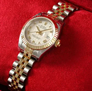 ロレックス 179173 レディース デイトジャスト ROLEX 白ピラミッドローマ