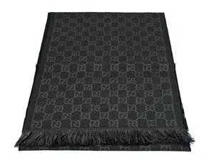 グッチ マフラー ブラック 全面ロゴ 100995 48200 1061