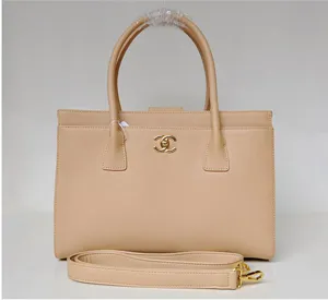 シャネル CHANEL バッグ ベージュ（金具）ゴールド ハンドバッグ CHANEL-047