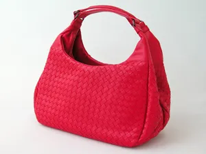 ボッテガヴェネタ BOTTEGAVENETA ワンショルダーバッグ 125787V0016-6562 レッド