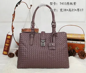 ボッテガヴェネタ パープル original leather ショルダーバッグ 7453