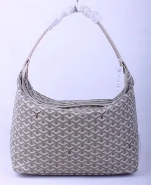 ゴヤール ポーチ バッグ リストレット グレー GOYARD-051