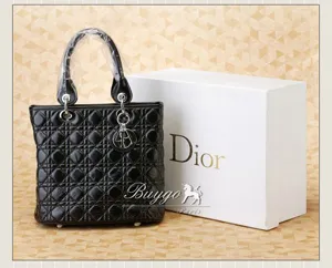 ディオール（CHRISTIAN DIOR）LADY DIOR 8055 レザー