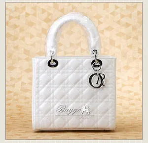 ディオール（CHRISTIAN DIOR）LADY DIOR 8043 レザー