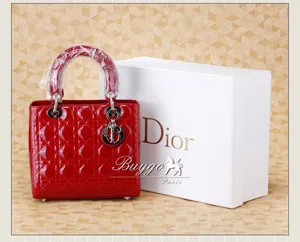 ディオール（CHRISTIAN DIOR）LADY DIOR 8043R レザー