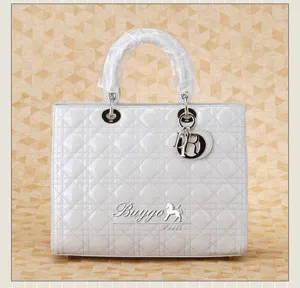 ディオール（CHRISTIAN DIOR）LADY DIOR 8045ZH レザー