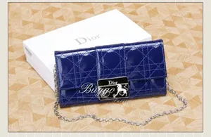 ディオール 財布 さいふ DIOR パテントレザー二つ折り長財布 S0060PVRK M323 DIOR