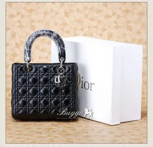 ディオール レディ レザー カナージュハンドバッグ VRB44552 DIOR