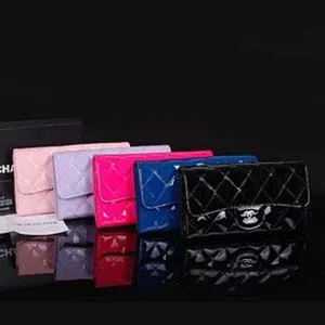 シャネル 長財布 三つ折り ココマーク パテント キルティングレザー/マトラッセ ブラック A31506-7