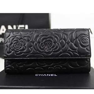 シャネル 人気 レディース CHANEL 長財布 カメリア 黒 A50084