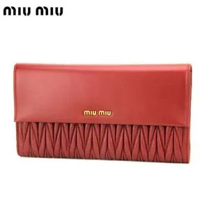 ミュウミュウ 長財布 ルビーノレッド ラムスキン 5M1403MATELASSE-RUBINO