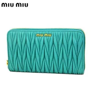 ミュウミュウ ラウンドファスナー長財布 ターコイズブルー 5M0506-MATELASSE-TURCHESE