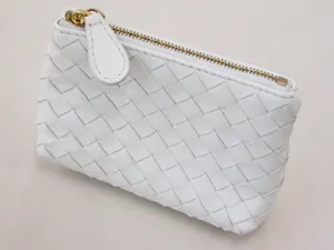 ボッテガヴェネタ BOTTEGAVENETA コインケース 185859V0010-9000 ホワイト