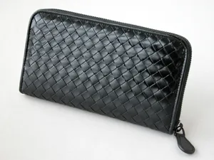 ボッテガヴェネタ ラウンドファスナー長財布 114076VP911-1000 ツヤ有/ツヤ無しブラック