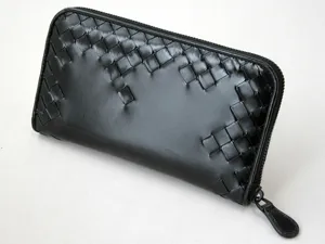 ボッテガヴェネタ ラウンドファスナー長財布 114076VP863-1000 ツヤ有ブラック