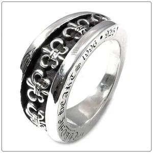 クロムハーツ リング/指輪（Chrome Hearts）ナローVバンド?リング/BSフレア CR43