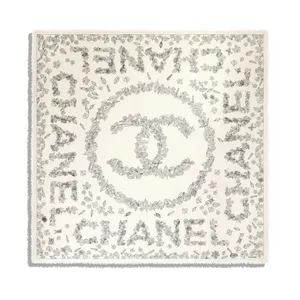 シャネル  18/19秋冬コレクション CHANEL ストール  AA0004 X12237 10800