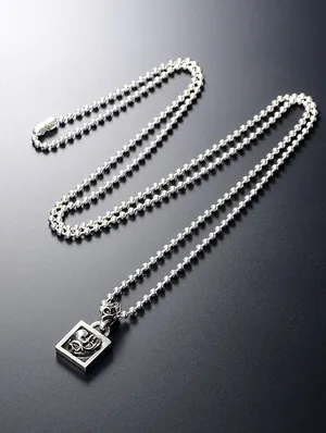 クロムハーツ CHARM FRAMED SLV-OPT:HEA シルバーネックレス CHC-015