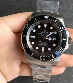 NOOB製V7版 ロレックス シードゥエラー44mm Ref.116660-98210 自動巻き ブラック