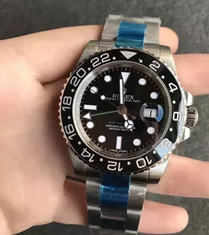 NOOB製V7版 ロレックス GMTマスターII 40mm Ref.116710LN ブラックベゼル