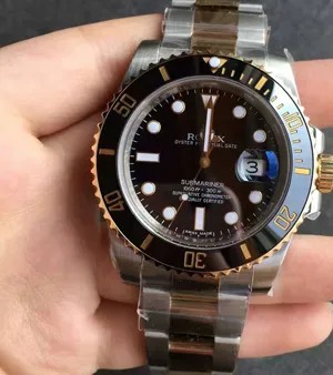 NOOB製V7版 ロレックス サブマリーナー40mm Ref.116613LN ブラック