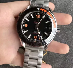 OM製 オメガ シーマスター 600 プラネットオーシャン コーアクシャル マスタークロノメーター 215.30.44.21.01.002