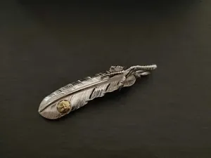 ゴローズ goros 銀爪特大フェザー 左向き 大人気でお上品 gs041