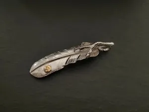 ゴローズ goros 銀爪特大フェザー 左向き 大人気でお上品 gs039