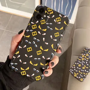 FENDI フェンディ モンスターアイIPhone用 ケース FD070