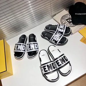 FENDI フェンディ）× JOSHUA VIDES (ジョシュア?ヴィーデス) コラボ サンダル FD081
