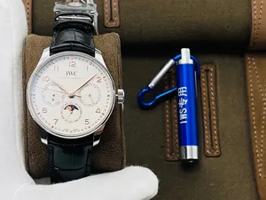 IWS工場 IWC ポルトギーゼ PORTUGIESER IW0061 Cal.82650のムーブメント搭載！