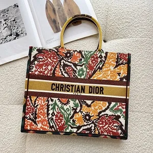 ディオール DIOR BOOK TOTE M1286ZJAP_M885