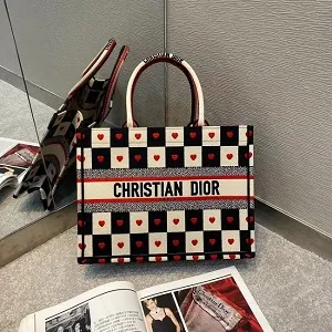 ディオール DIOR BOOK TOTE M1296ZRLA_M884