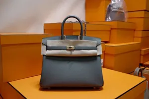 エルメス birkin 25cm EPSOM皮質 HMB124!