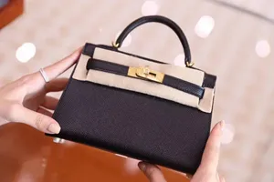 エルメス mini kelly2 epsom皮質 HMB139!