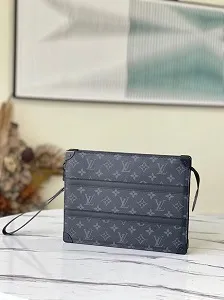 ルイヴィトン トランク·ポシェット M45937