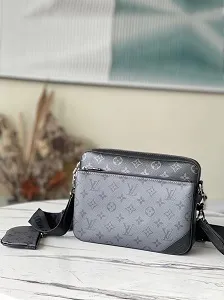 21SS ルイヴィトン トリオ·メッセンジャー M69443