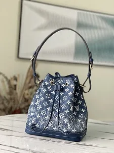 22SS ルイヴィトン PETIT NOé M59606