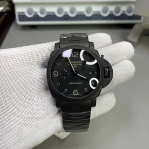 VS Factory新作 パネライ ルミノール 1950 3デイズ GMT トゥットネロ PAM00438 「今までで最も本物に近いコピー」登場！