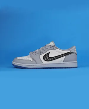 DIOR × NIKE AIR JORDAN 1 LOW OG ディオール エア ジョーダン  スーパーコピー CN8608-002