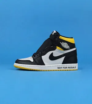 ナイキ エア ジョーダン１ レトロ ノット フォー リセール バーシティ メイズ スニーカー 861428-107（NIKE Air Jordan 1 Retro High OG NRG 