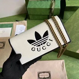 adidas x Gucci チェーン ウォレット ホワイト（621892）