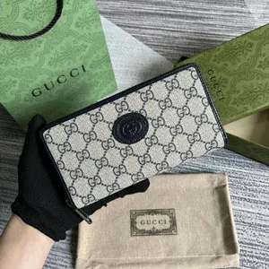 GUCCI / グッチ インターロッキングG ラウンドジップ 長財布（673003 K9GSN 4075）
