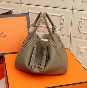 エルメス  Lindy 26（リンディ）ショルダー バッグ エトゥープグレー系（H073428）
