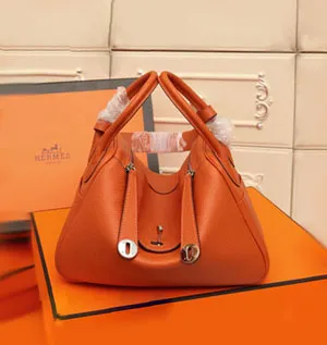 エルメス  Lindy 26（リンディ）ショルダー バッグ オレンジ（H073428）