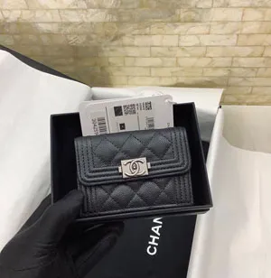 CHANEL シャネル スモールフラップウォレット 三つ折財布 A84432 10.5x7.5CM